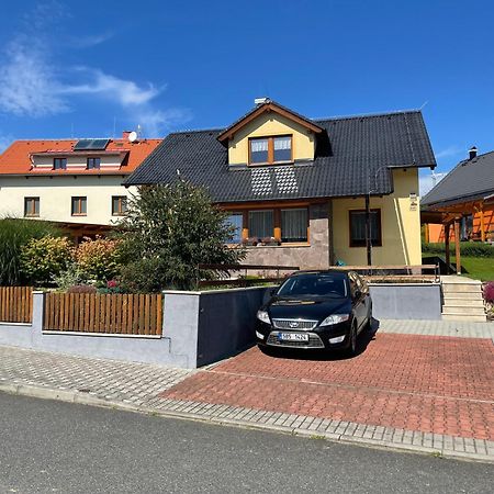 Apartman U Kovaru Kasperske Hory Zewnętrze zdjęcie